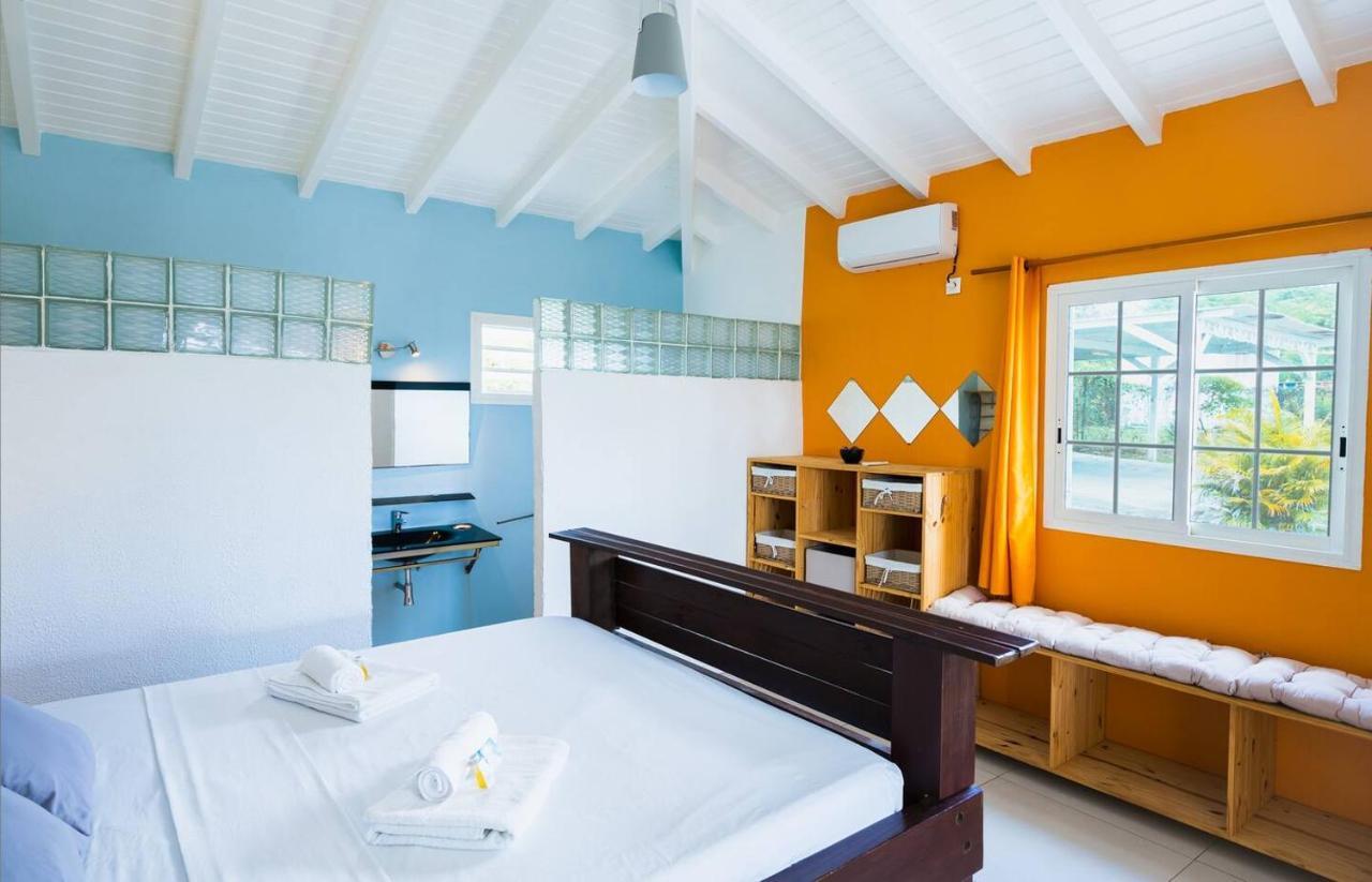 La Villa Soleil :) Sainte-Anne  Ngoại thất bức ảnh