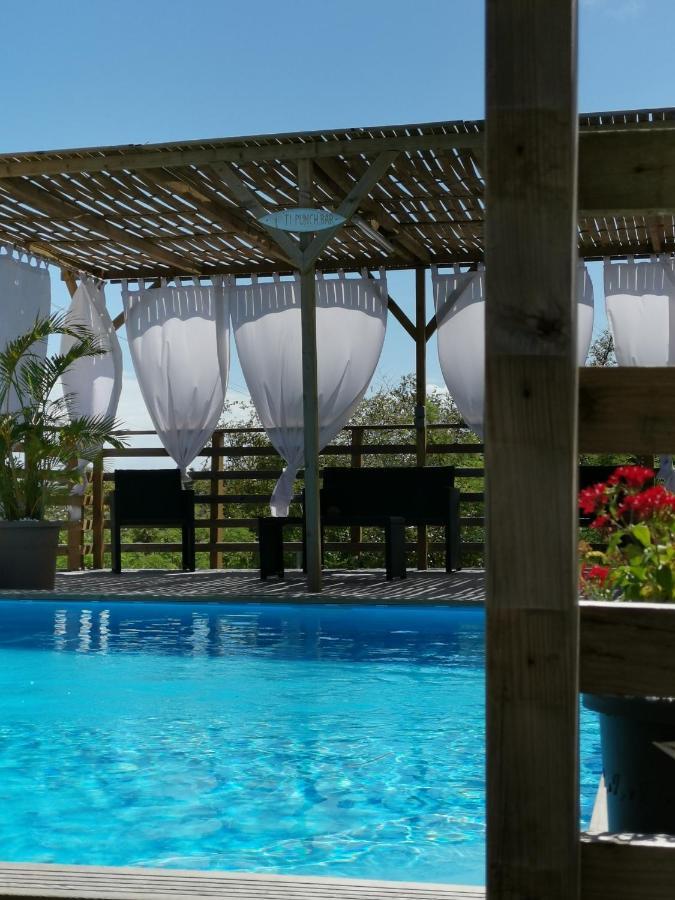 La Villa Soleil :) Sainte-Anne  Ngoại thất bức ảnh